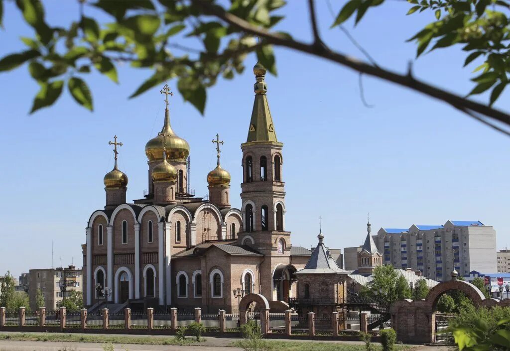 Сайт новотроицкого городского. Церковь Новотроицк. Церковь в Новотроицке Оренбургской области.