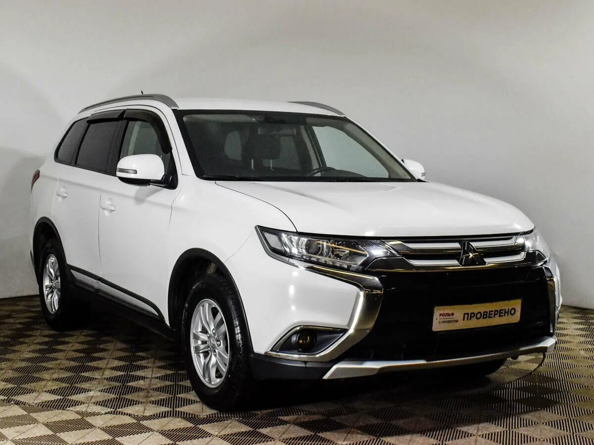 4. мицубиси аутлендер в москве. Mitsubishi outlander 2014 2. митсубиси аутлендер 2019 года. Mitsubishi outlander, iii 2.