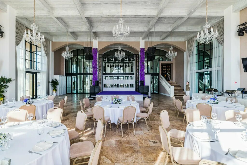 Москва офис клаб. Club house пограничная ул. Клуб хаус брянск речная 23. Парк хаус ростов-на-дону баня. Club house пограничная ул.