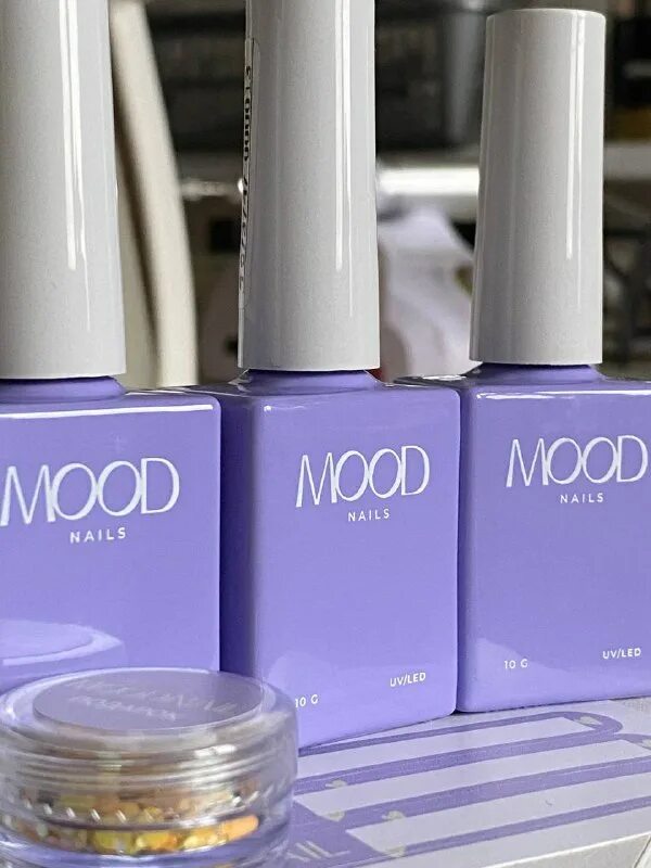 оранжевый зеркальный лак. Less nails. маник на короткие ногти скво. Less nails. маникюр милые обманщицы.