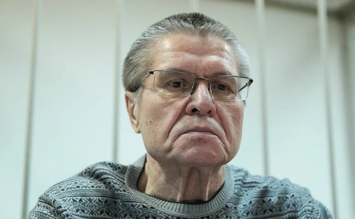 Алексей улюкаев в колонии. Улюкаев захарченко. Улюкаев. Дания улюкаева. Улюкаев гайдар.