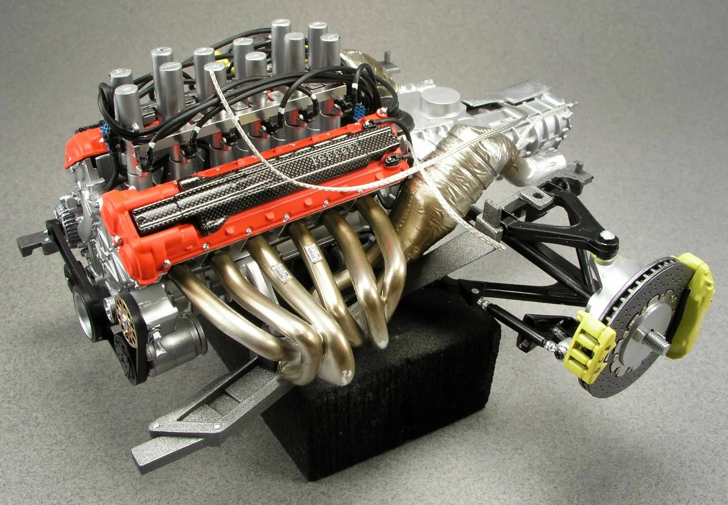 Ferrari Enzo мотор. Модель двигателя a4crx46t. Ferrari f136 engine. Двигатель Феррари Энзо ГРМ. Купить двигатель в наличие