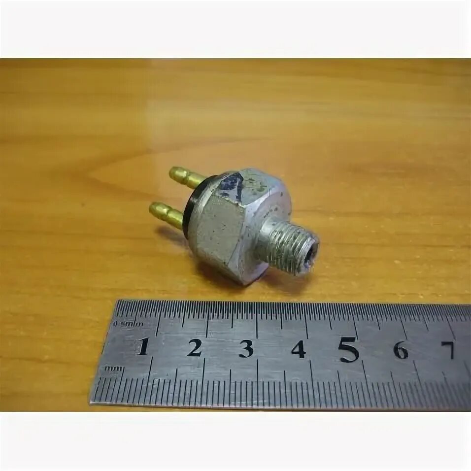 Лягушка тормоза урал. Лягушка на урал 4320. Выключатель стоп сигнала урал 4320 лягушка. Лягушка на урал 4320. Выключатель заднего хода урал 5557.