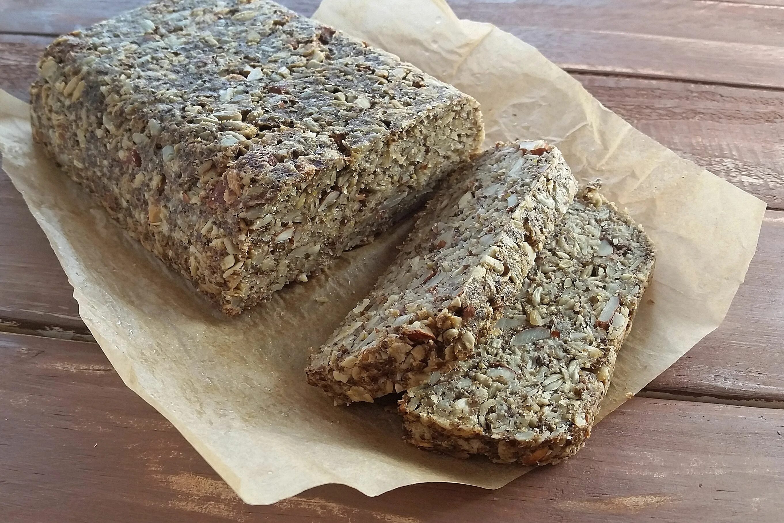 Nut bread. Shredded bread recipe.