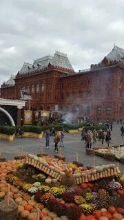Куда сходить в москве осенью