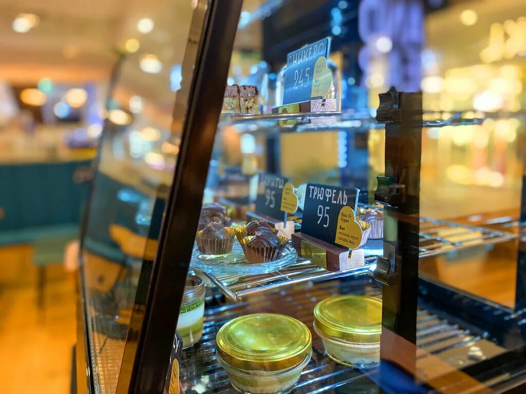 бенедикт кафе атриум. зафферано ресторан москва. атриум москва рестораны. вьеткафе москва. атриум кафе холидей самара.