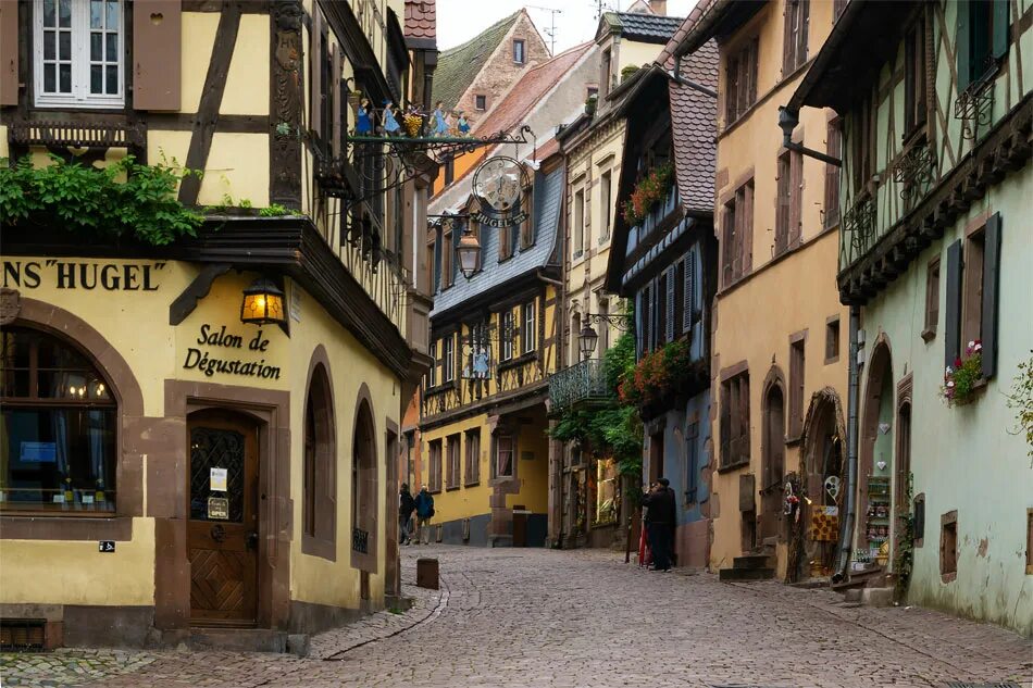 художник reint withaar. деревушка автор. избы изборск. лето в деревне. дом деревня бербелево.