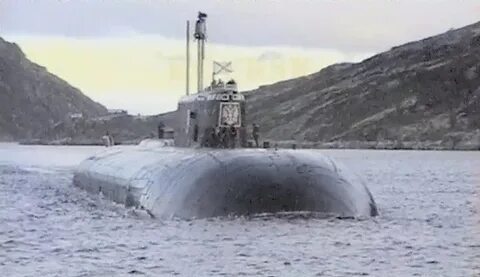 Курск подводная лодка в мутной воде