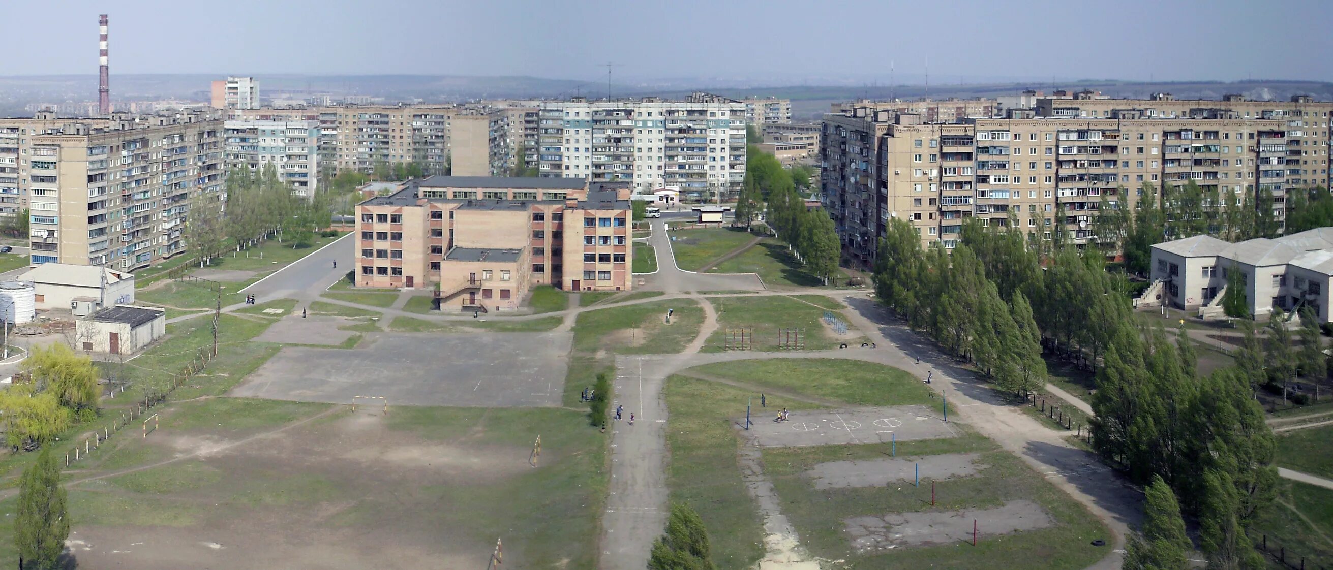 Краматорск донецкой индекс. Улица малыныча 46 горловка. ул гречнева горловка. краматорск лазурный школа 16. город горловка гречнева 2.