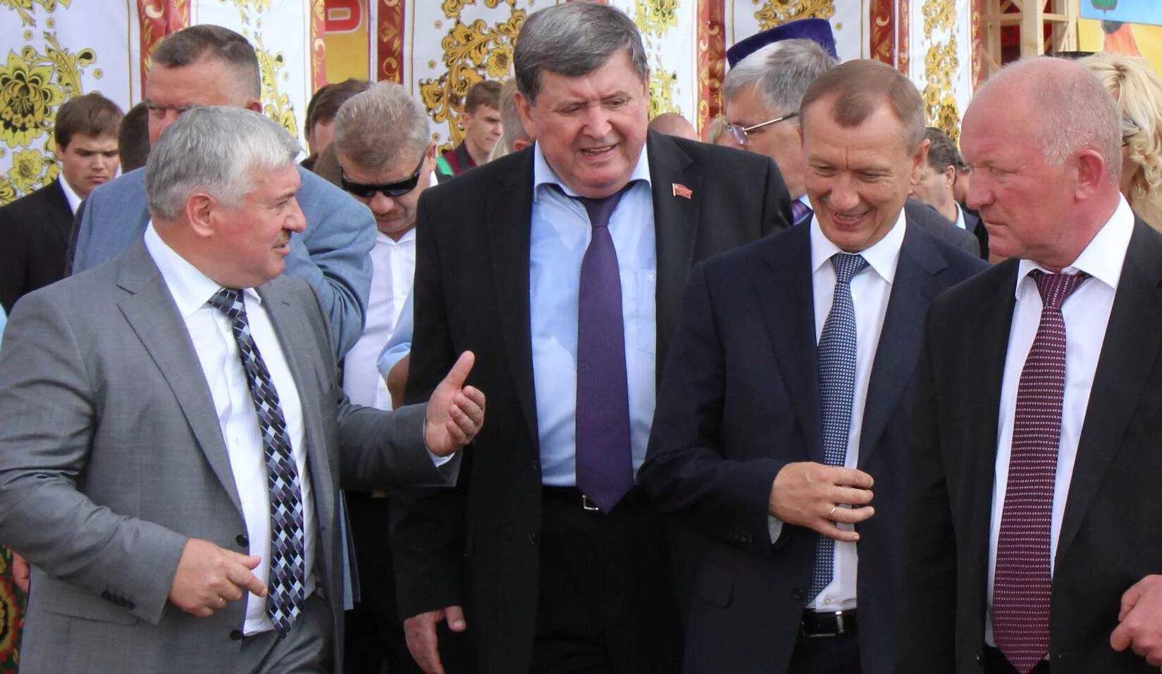 Бывшие брянск. Денин брянск. лодкин губернатор брянской.