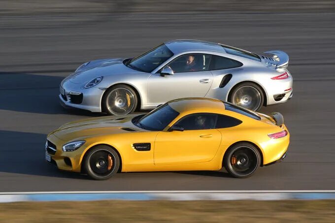 Mercedes amg gtr gt3. Порше 911 и макларен. Amg gt 63s e. Mercedes 911. Mercedes benz amg gt 63.