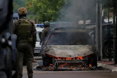 Столкновения между