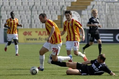 Осетия спортивная. Алания Академия 2010. ФК Алания Академия поля. Федерация футбола Осетии. Картинка ФК Алания Академия.