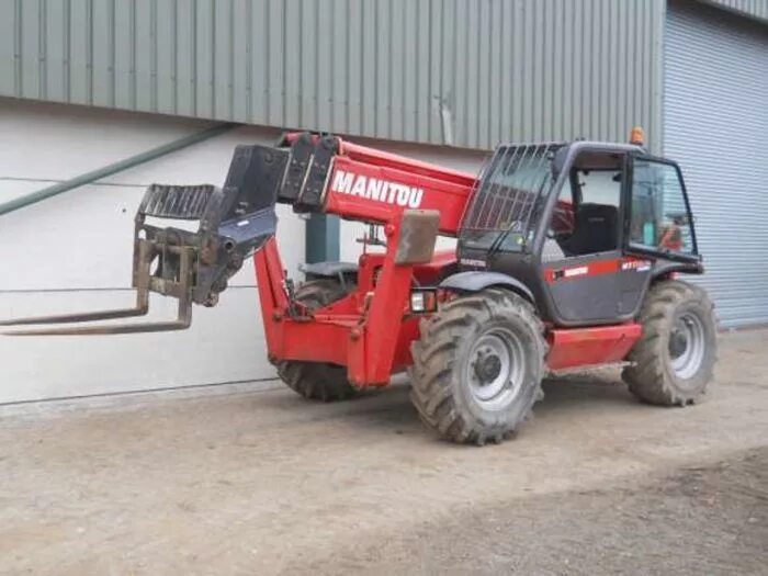 Телескопический погрузчик бу. Mt-x 625 h manitou. Manitou mt625t. Телескопический погрузчик manitou. Manitou mt-x 732.
