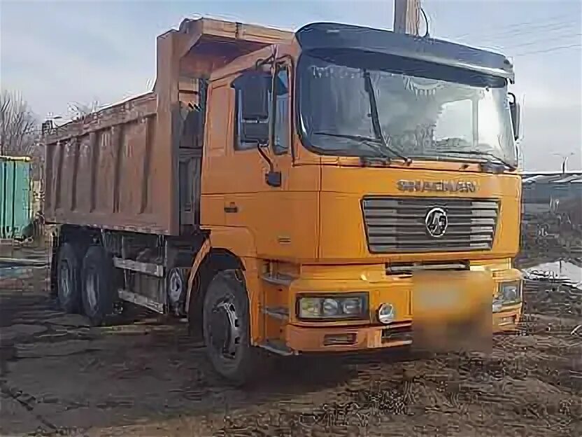 Самосвалы volvo вахта. Авито работа водителя самосвала вакансии. Авито работа водителя самосвала вакансии. Скания 20 кубов. Самосвал вахта.
