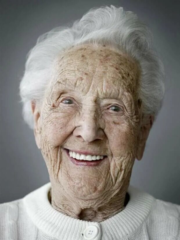 90 лет выглядит