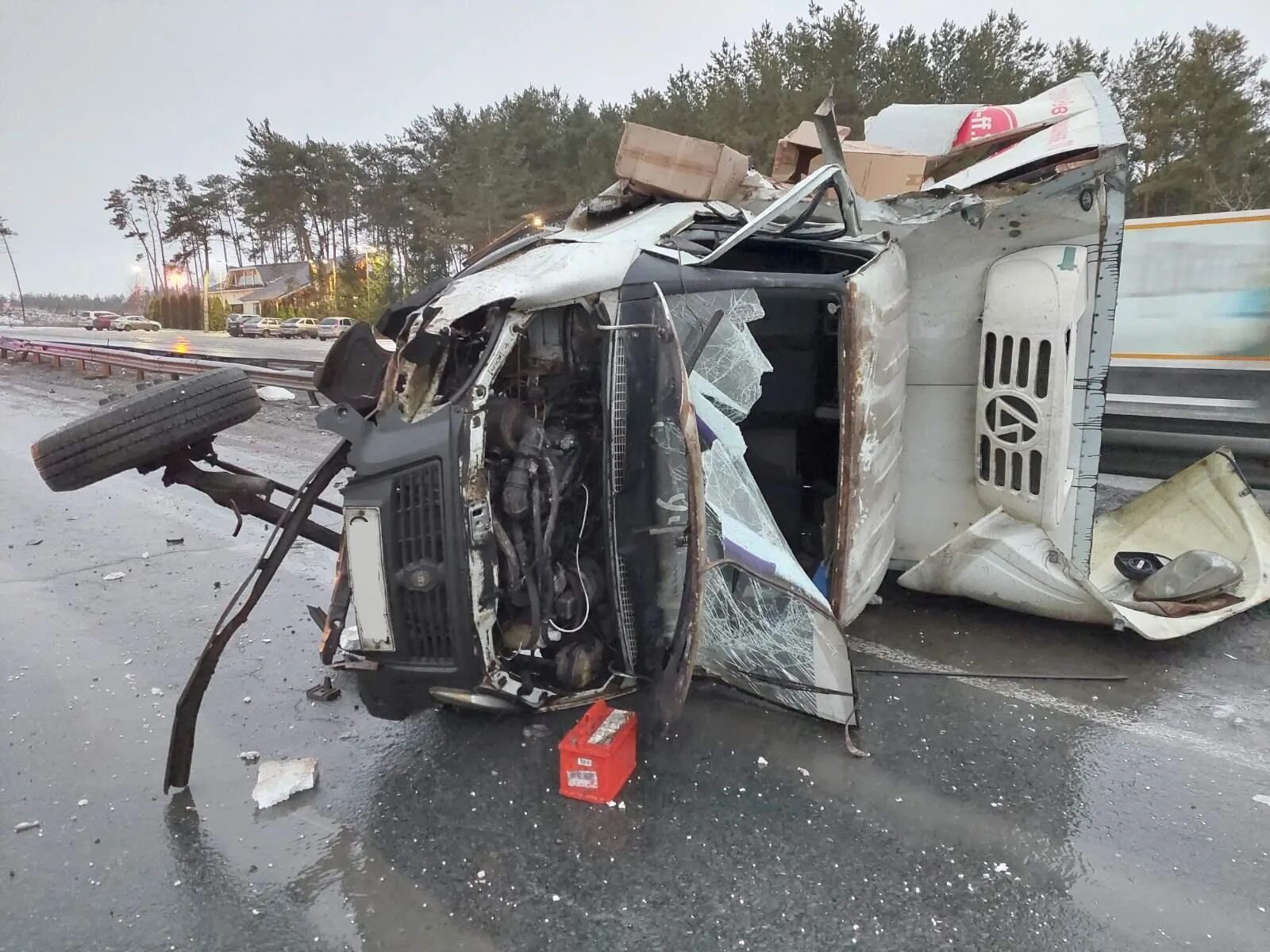 Авария на трассе м5 сегодня. Дтп самара газель. Свежее дтп газель под самарой. Дтп на м5 между фурой и газелью. Газель 2023.