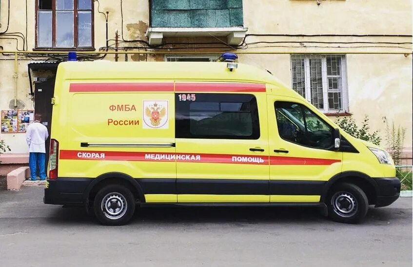 Г. Машины скорой помощи в нижнем новгороде. Форд транзит реанимобиль. Скорая саров. Больница 50 саров.