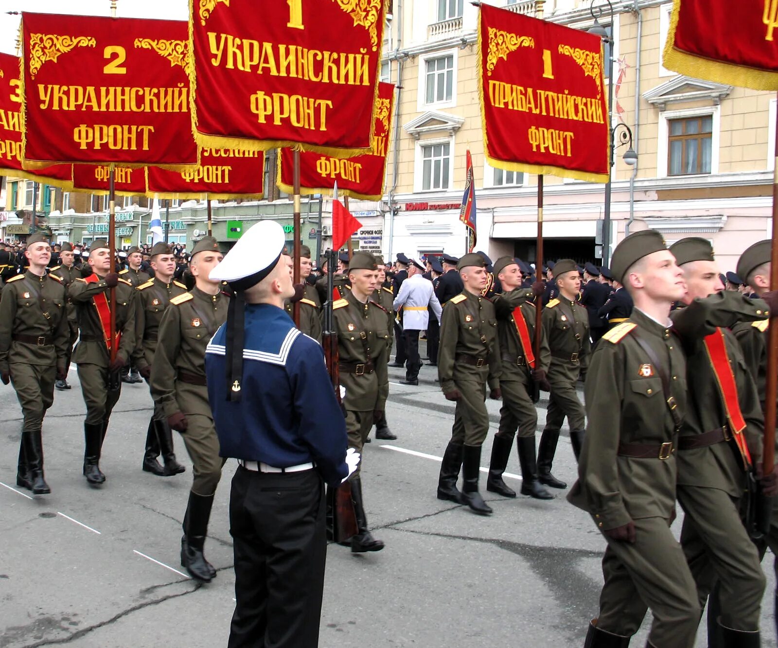 Парад Победы Владивосток. Парад Победы Владивосток 2009 год. 9 Мая 2018 Владивосток. 9 мая владивосток