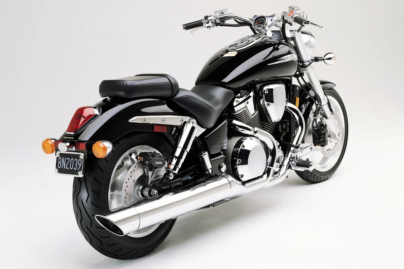 Мотоцикл Honda VTX 1800. Honda VTX 1800 круизер. Мотоцикл Honda VTX C 1800. Мото Honda VTX 1800.