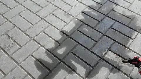 Скол тротуарной плитки