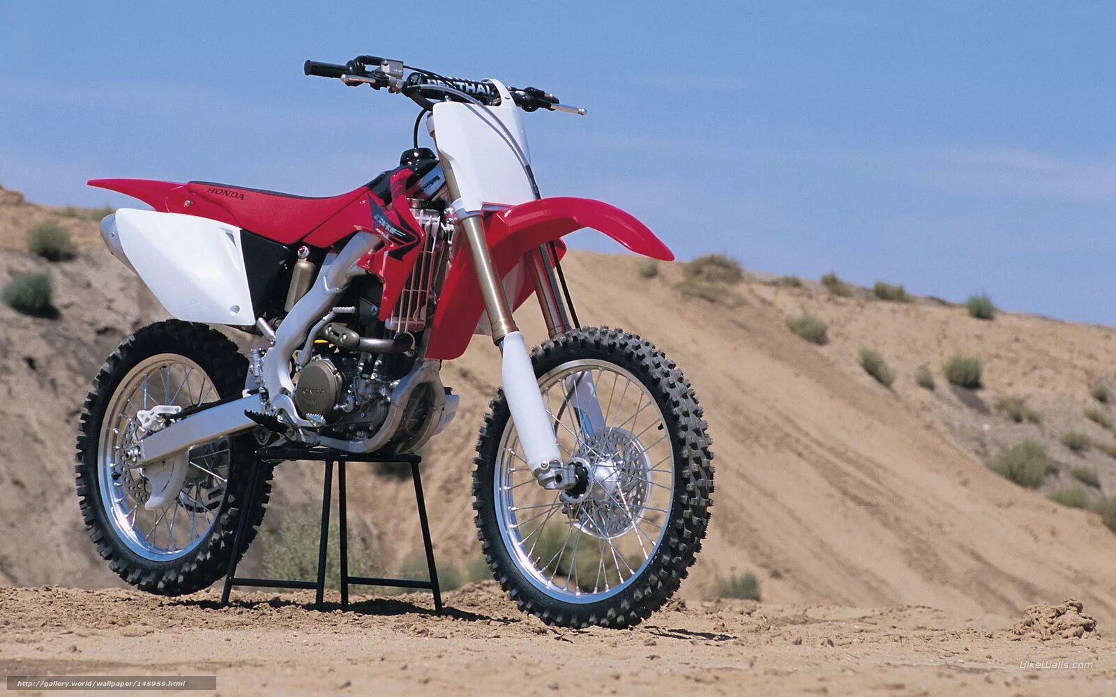 Мотоцикл honda crf. Honda CRF 250r 2005. Кроссовый мотоцикл Хонда 250 CRF. Honda CRF 250. Хонда кросс мотоцикл 250.