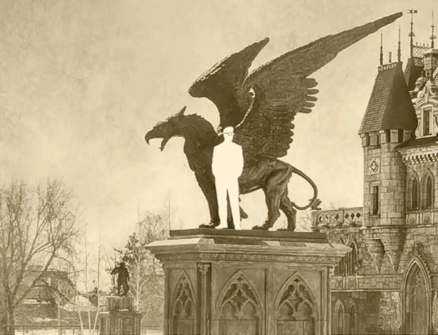 готика архитектура гаргульи. статуэтка "грифон". архитектура готика скульптуры гаргульи. статуи хранители гаргульи. грифоны и гаргульи.