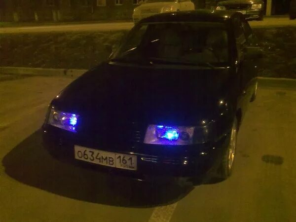 Лампочки габаритов ваз 2112 передние. Led лампы в фарах ваз 2110. Габаритные лампы ваз 2110. Ходовые огни на ваз 2110. Лампы свет габариты ваз 2112.