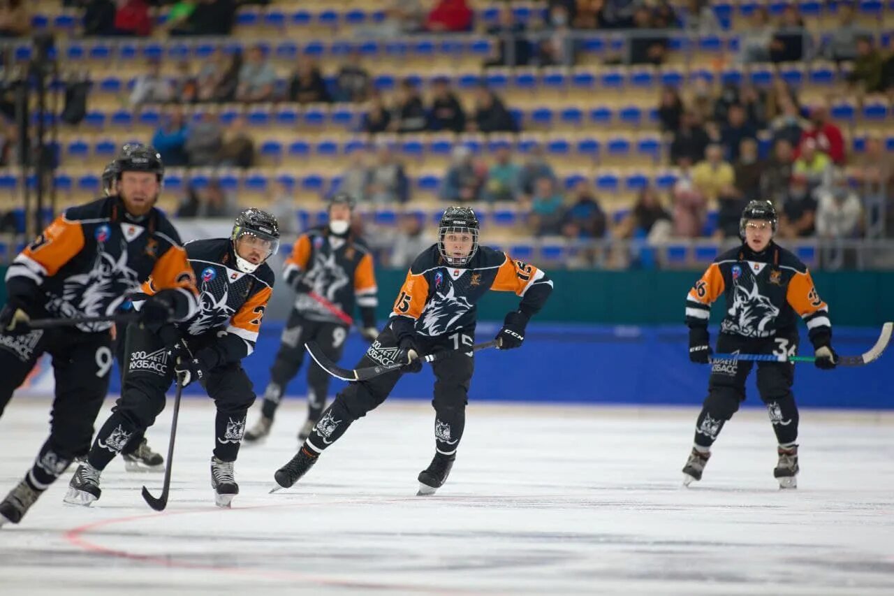 Хоккей с шайбой хабаровск. БЕНДИ 2007 Кемерово.