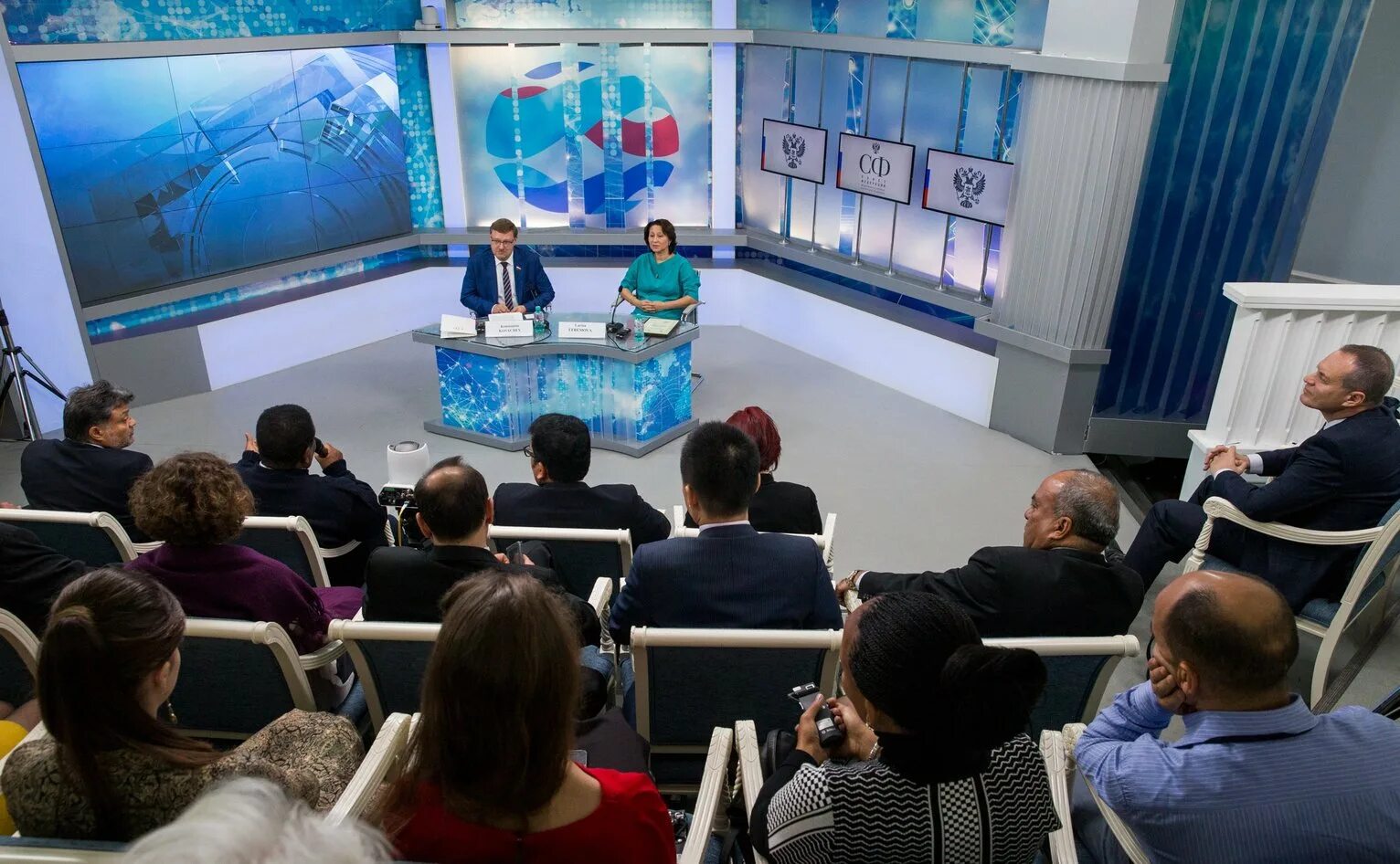 участники международной конференции. оон политическая организация. оон россия. международное собрание. конференция экология.