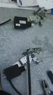 Замок водительской двери приора