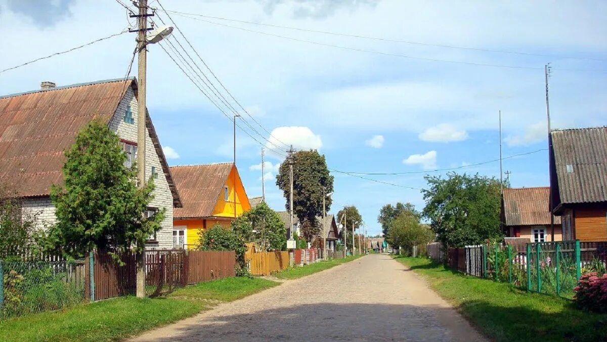 Село наоборот. Лето в деревне. Красивая деревня. Рыжково архангельская область. Деревня луги тверская область.