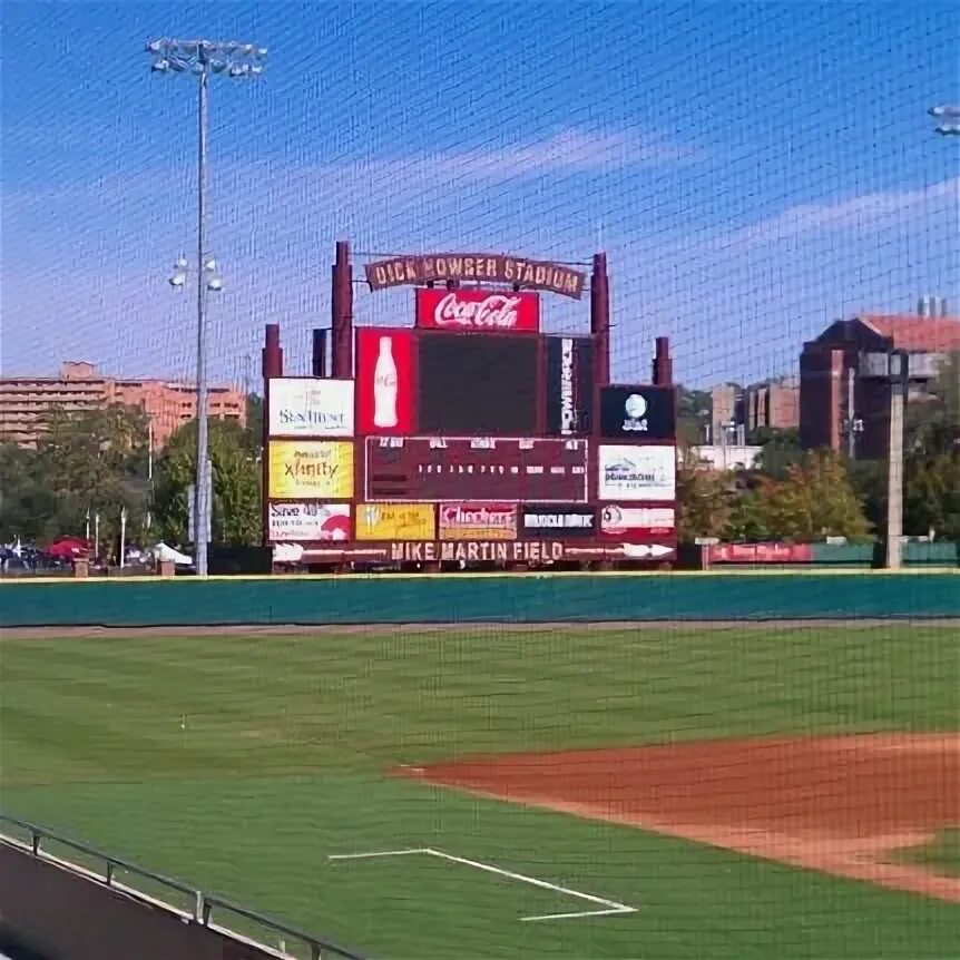 Уильямс брайс стадион. Martin field. Jacksonville бейсбольная. Marty fielding. Стадион университет миннесота.