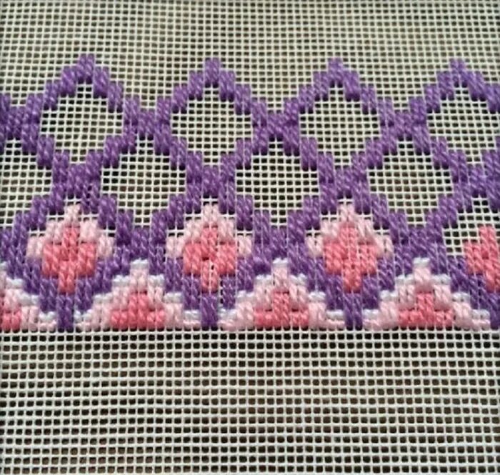 Ручная вышивка на сетке. Сетка с вышивкой. Гладь сетка. Вышивка на одежде. Объемная вышивка.