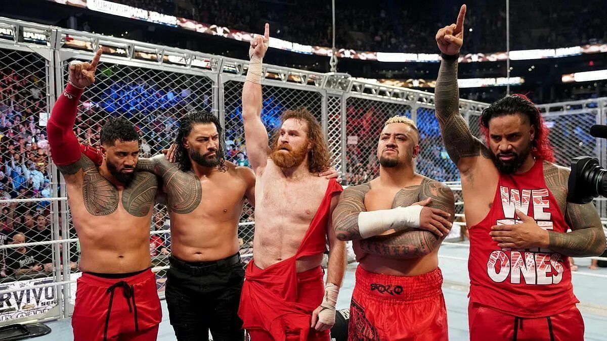 Sami games. Sami Zayn Bloodline. The Bloodline WWE. Sami Zayn WWE 2023. WWE 2022.