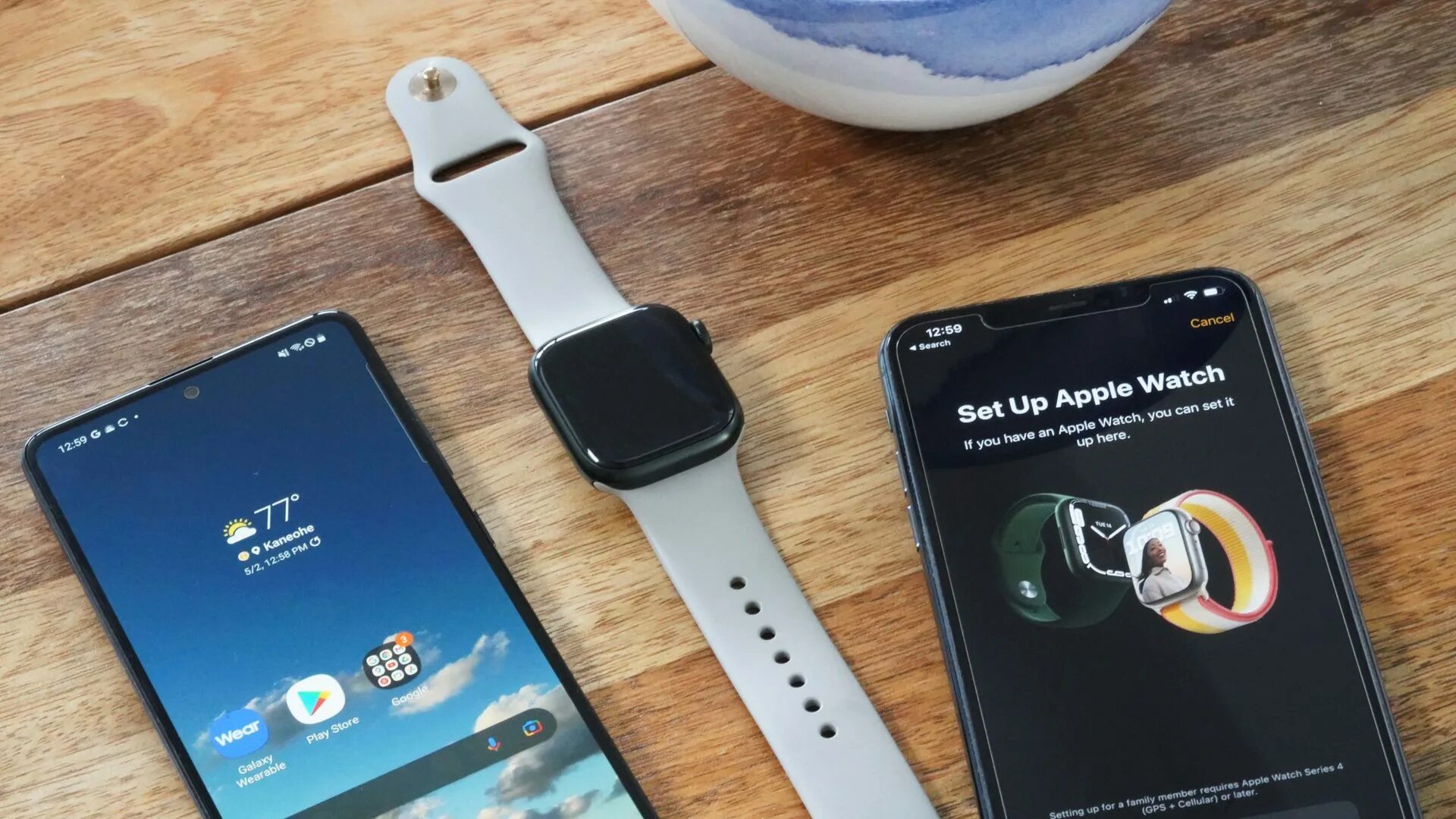 Как подключить Apple watch к Android. Разобранные АПЛ вотч и самсунг. Умных устройств work watch фото. Apple watch 5 Размеры. Часы эпл к андроиду