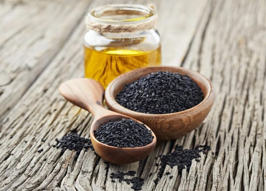 Тмин масло диабет. Черный тмин Black Seed Oil. Масло черного тмина Black Seed Oil. Black cumin Seeds. Cumin Seeds тмин.