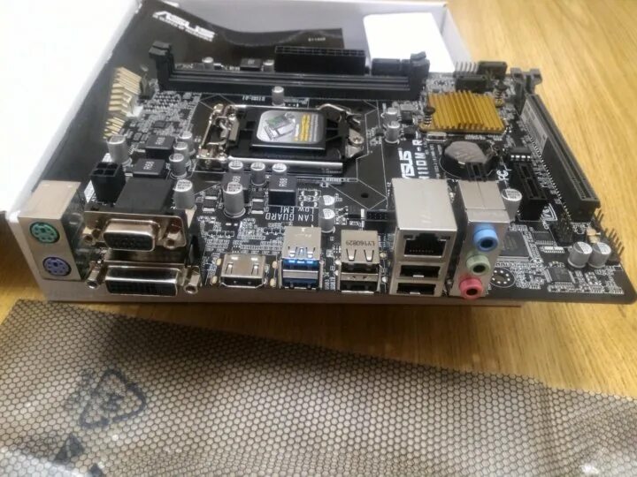 Плата asus h110m r. Asus h110m-r. asus h110m-rcsi. asus h110m-r разъемы. asus h110m-r характеристики.