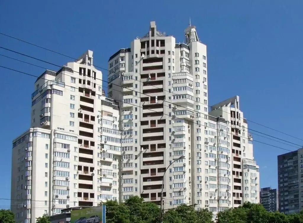 Москва марксистская улица жк. Марксистская 7 дом с деревьями. Марксистская улица москва. Москва марксистская 7. , 7.