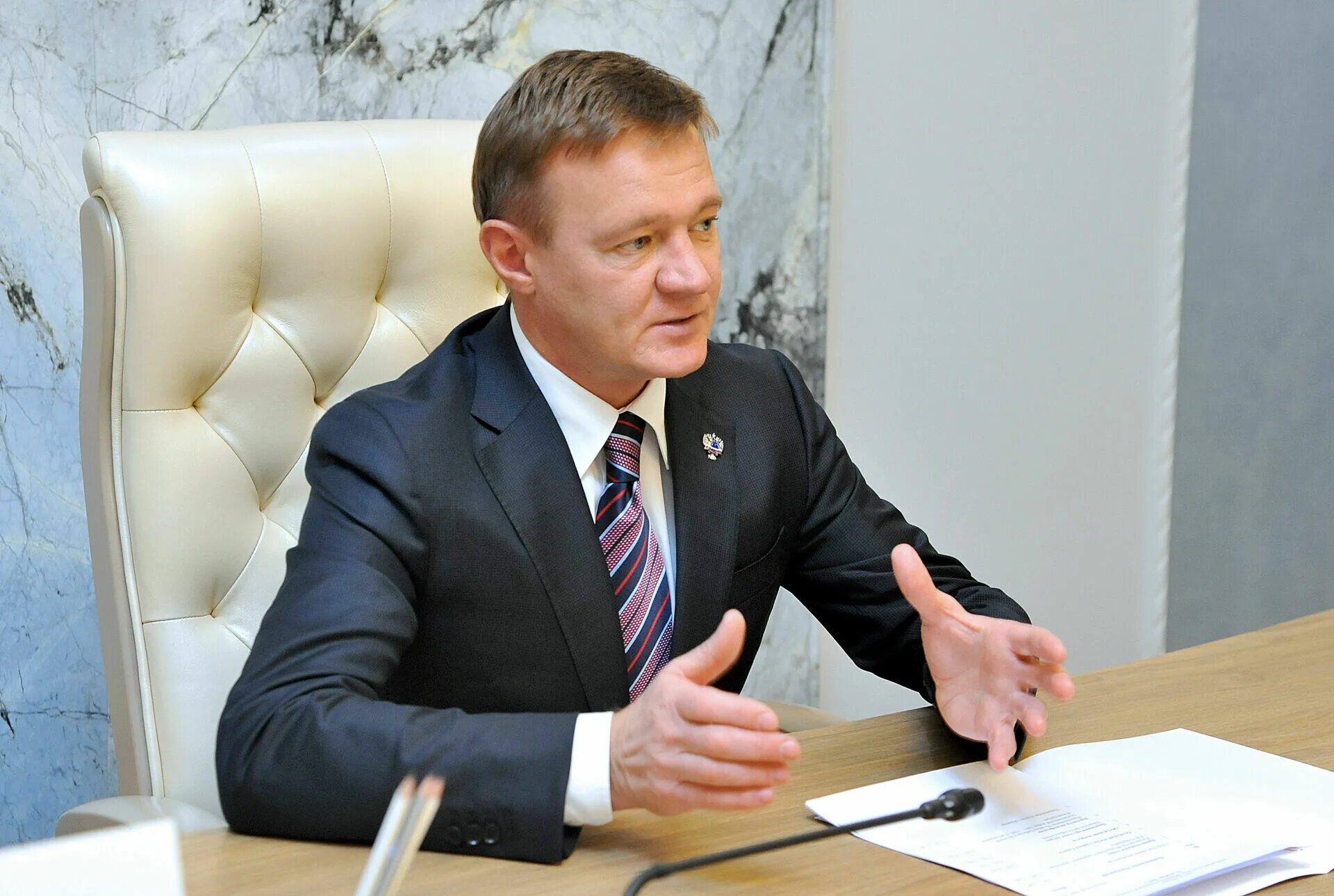 Губернатор курской обл. Роман старовойт. старовойт роман владимирович губернатор. роман старовойтов курск. старовойт роман владимирович губернатор курской области.