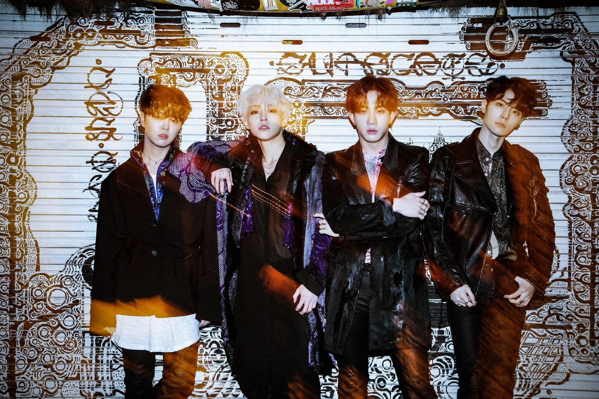 Rise baby группа. The rose baby. Woosung певец. Солист группы the rose. Baby rose.