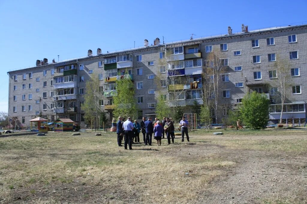 Рп биробиджан. Биробиджан окраина. биробиджан дружбы 2. еврейская автономная область город биробиджан. ул дружбы 9 биробиджан.