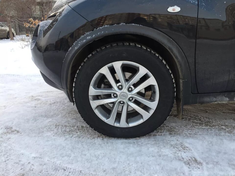 215 60 r17 зимние купить. 225 60 R17 x1. Ниссан Жук на 215 60 r17. 215 60 17 На Ниссан Juke. 225/60 R17 резина на Ниссан Жук.