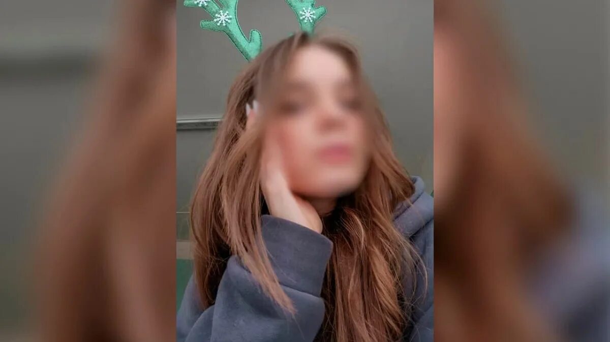 Девушку убило в ванной. Тело школьницы. школьница выложила снимки. девятиклассница в ванной.
