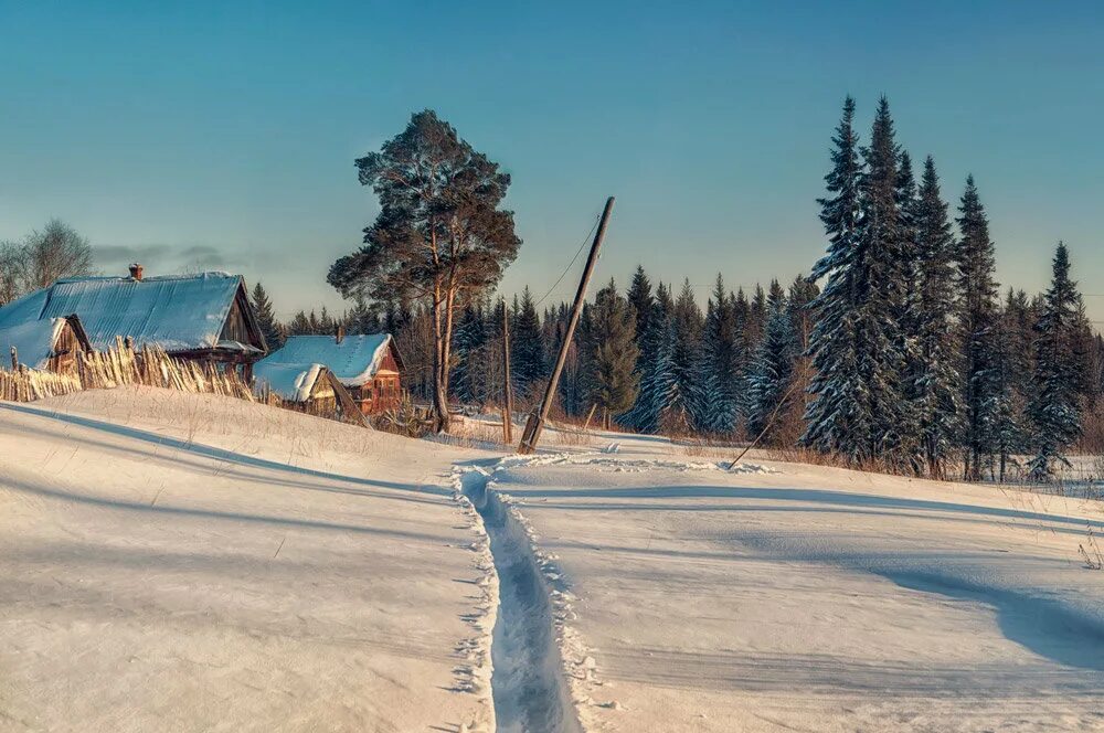 деревенская дорога зимой. зима дорога деревня. зимние деревенские дороги. село зимой. зимнее поле.