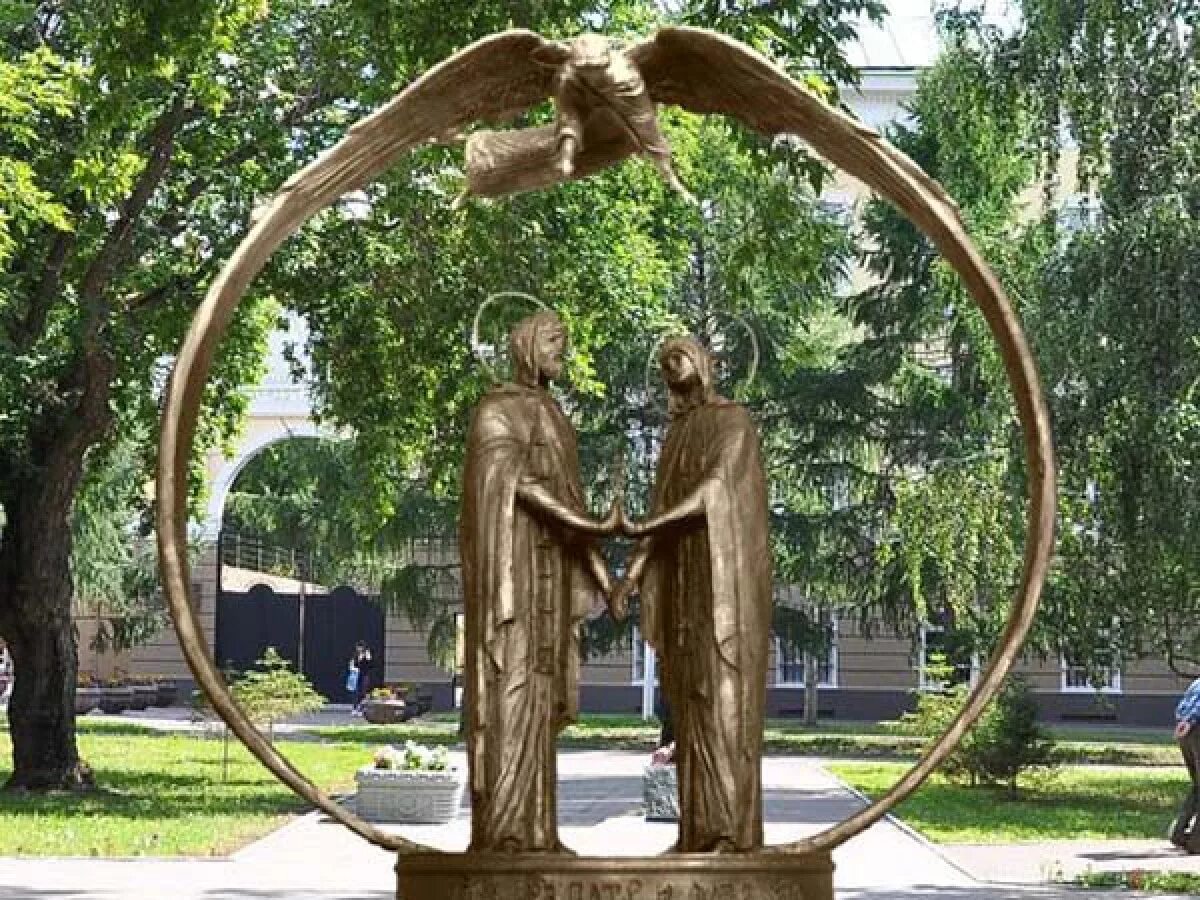 Памятники Омска - презентация онлайн
