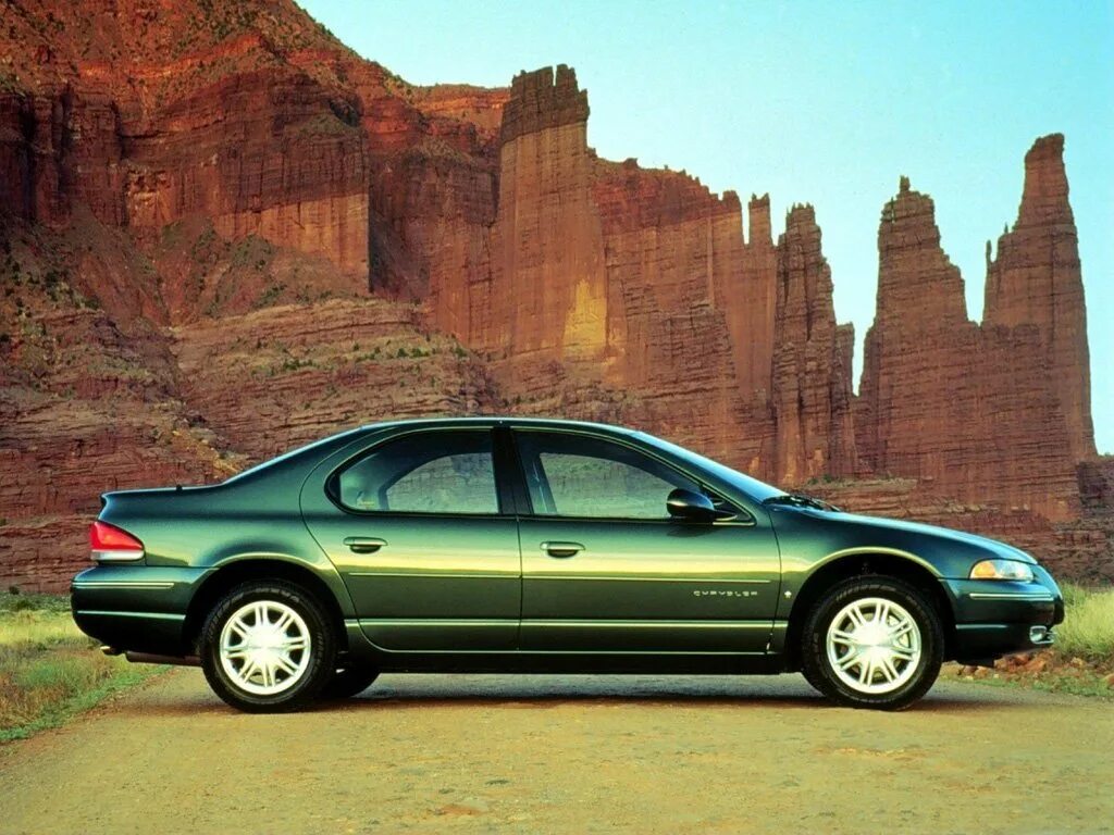 Крайслер 2000 года. Chrysler Cirrus 1995. Chrysler Cirrus 2000. Chrysler седан 2000. Chrysler Cirrus, 1997.