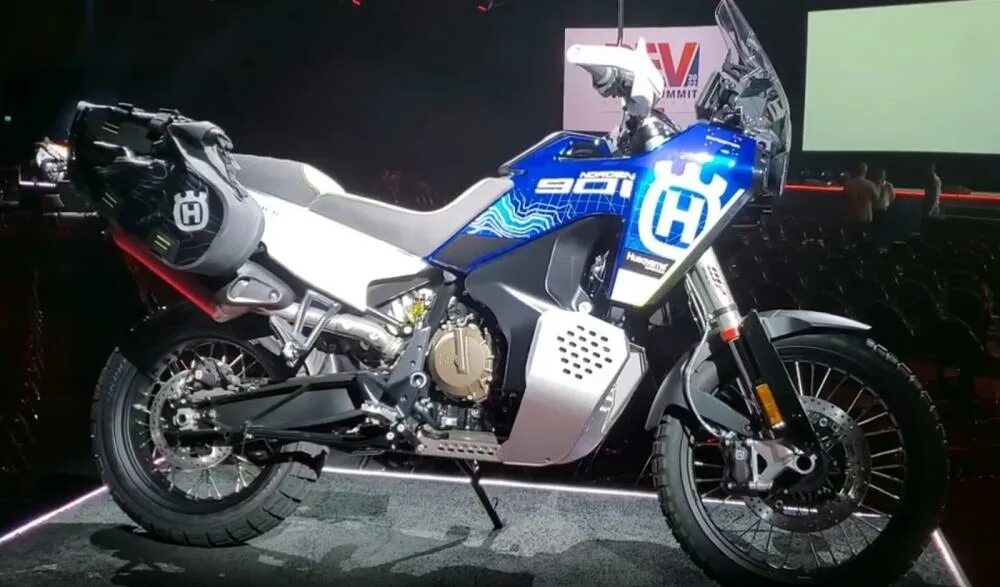 Хускварна нортон 901. Хускварна норден 901. Хускварна 901. Husqvarna мотоциклы турэндуро. Хускварна норден 901.