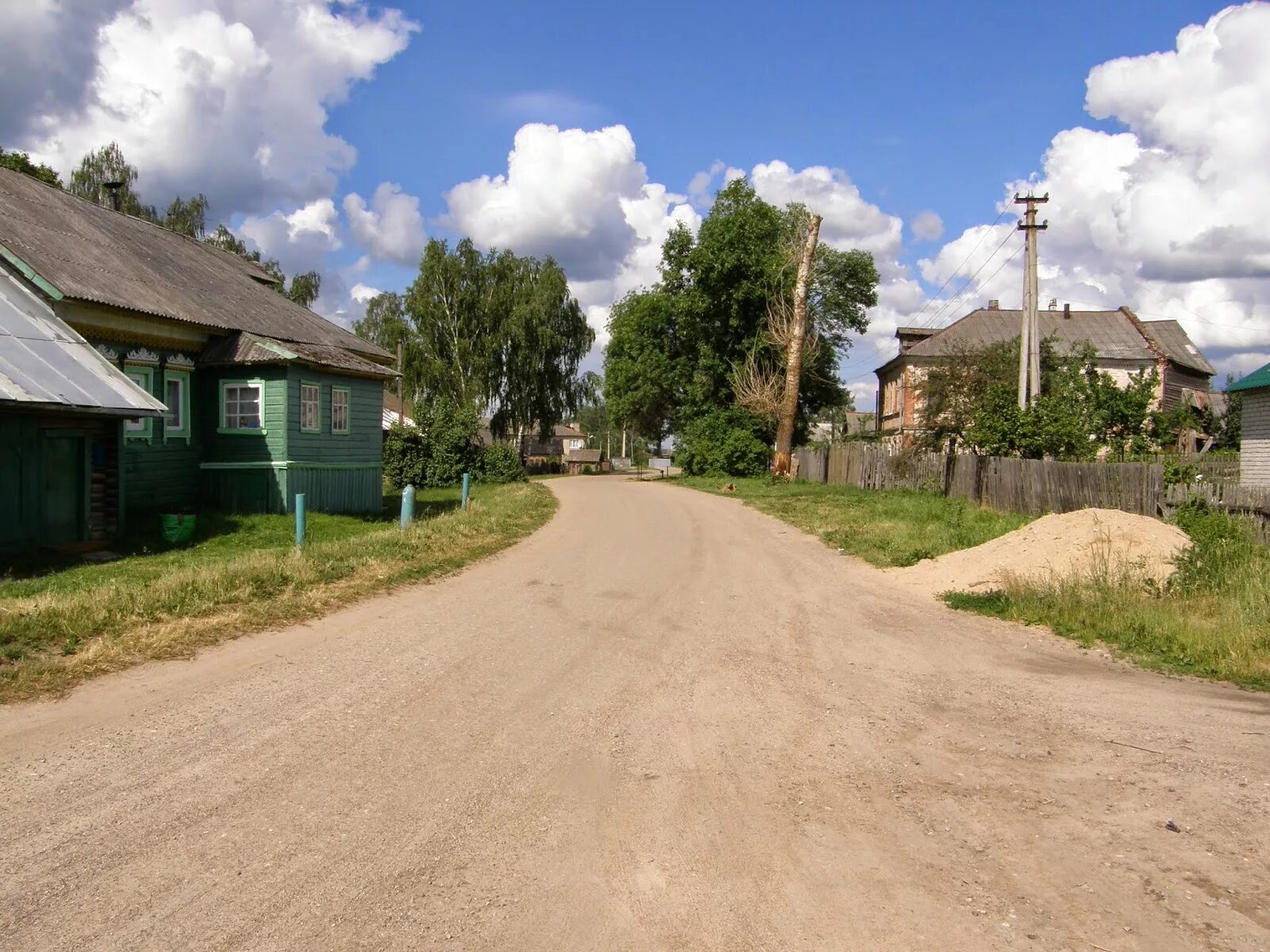 Погода деревня никольское. Село Никольское Ярославская область. Село Никольское Ростовская область. Село Новоникольское Ярославская область Ростовский район. Никольское Ростовский район Ярославская область.