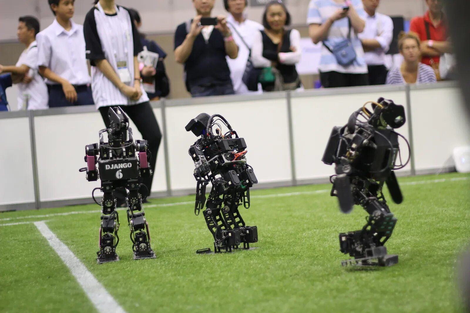 Robot play